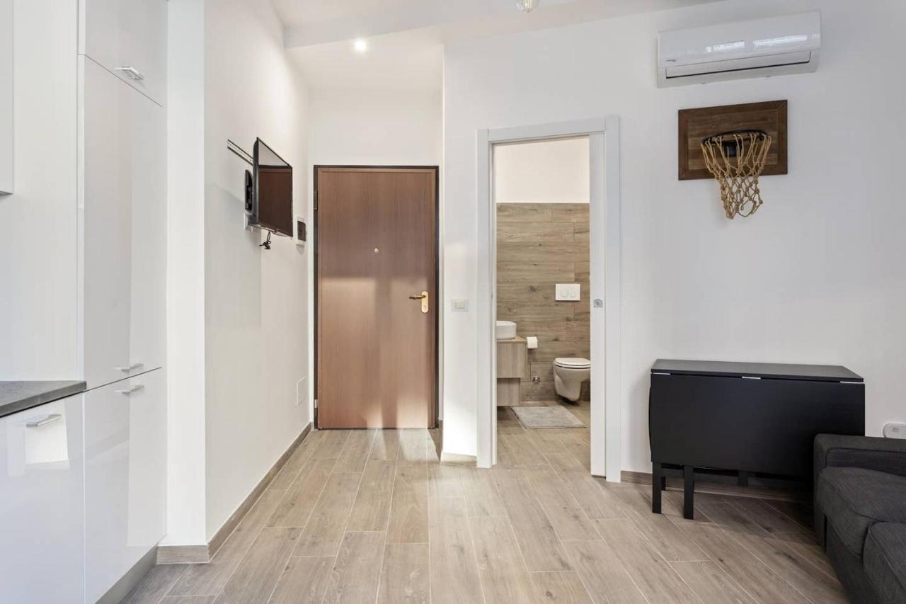 Modern And New Flat In Duomo Area Daire Milano Dış mekan fotoğraf