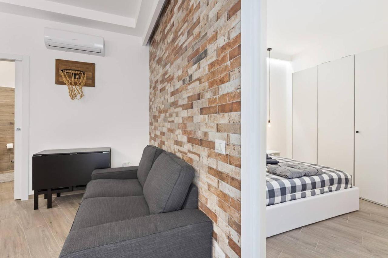 Modern And New Flat In Duomo Area Daire Milano Dış mekan fotoğraf